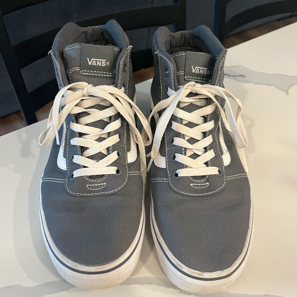 VANS Hi Top Skate Sneakers Gray/White Womens Size 10